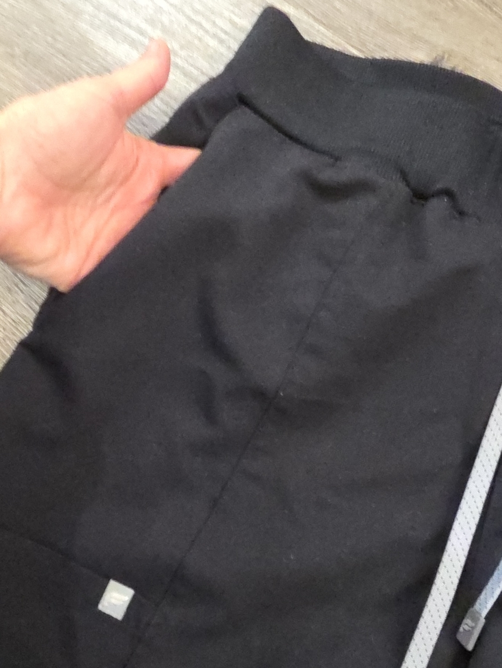 Fabletics Large Scrub Set-Like New - Picture 7 of 11
